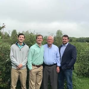 Meet your Posher, Hunter